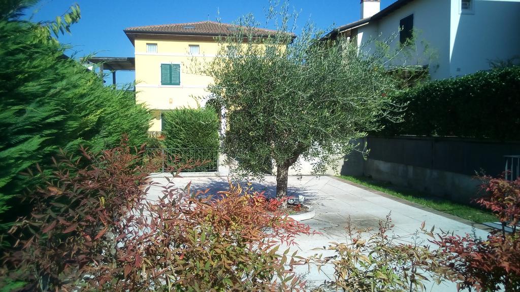 Casa Vacanze I Borghi Apartment Salionze Exterior photo